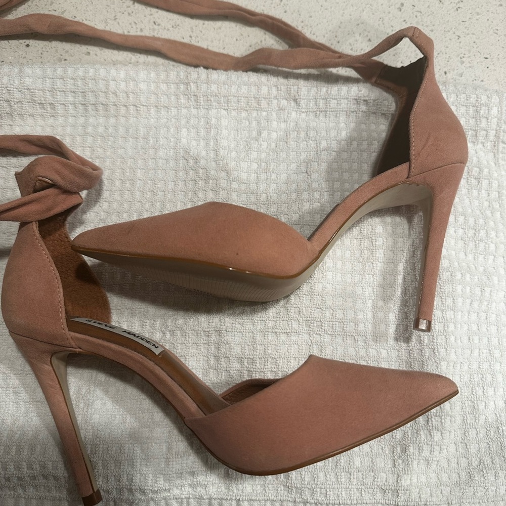 Steve Madden Heels size 7